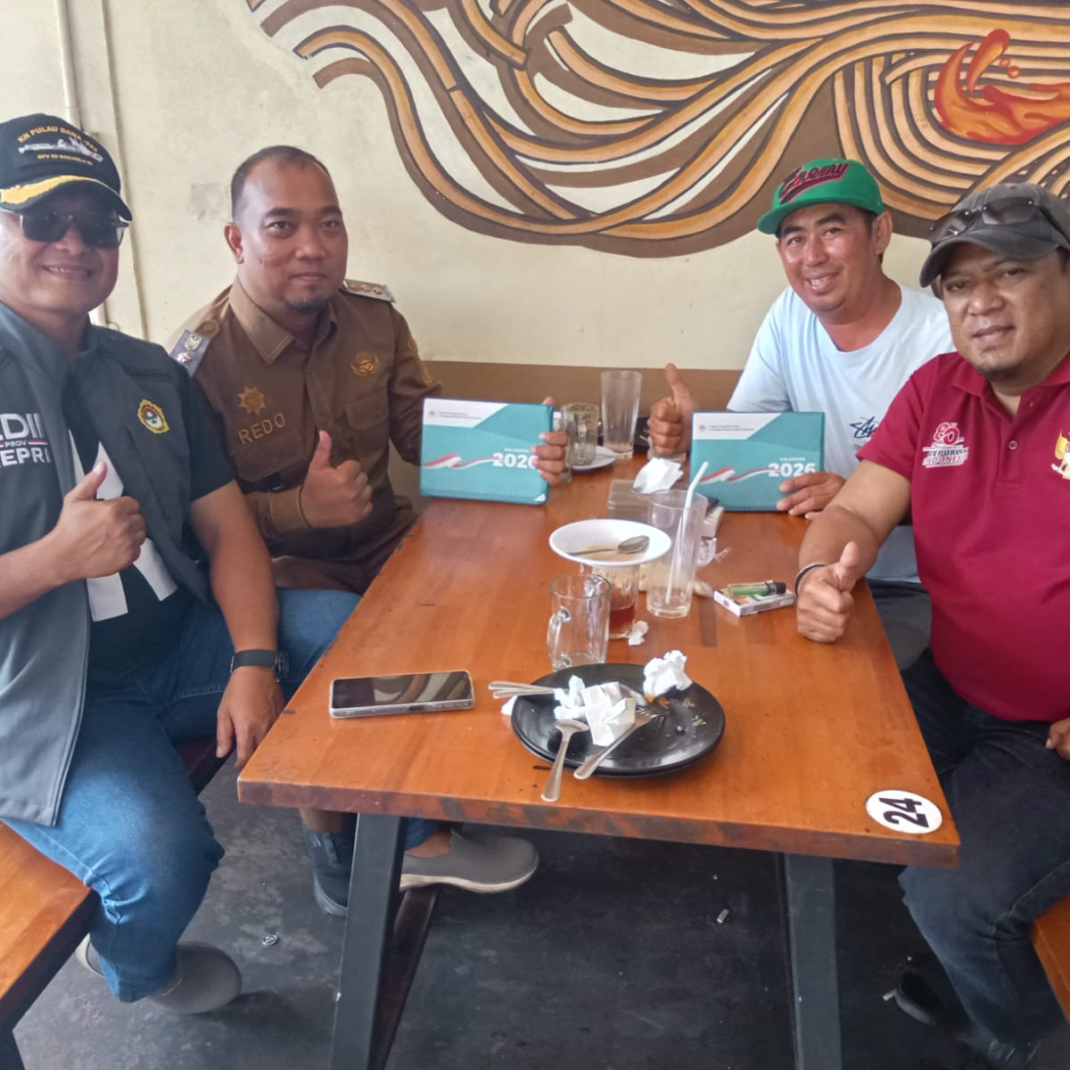 Dari Diskusi Serius Hingga Semangkuk Mie Tarempa