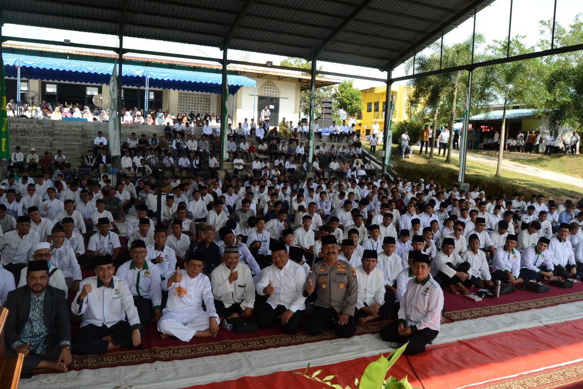 Ribuan Warga LDII Padati Ponpes Abdul Dhohir Sambut Gubernur Kepri dan Perkuat SDM Profesional Religius